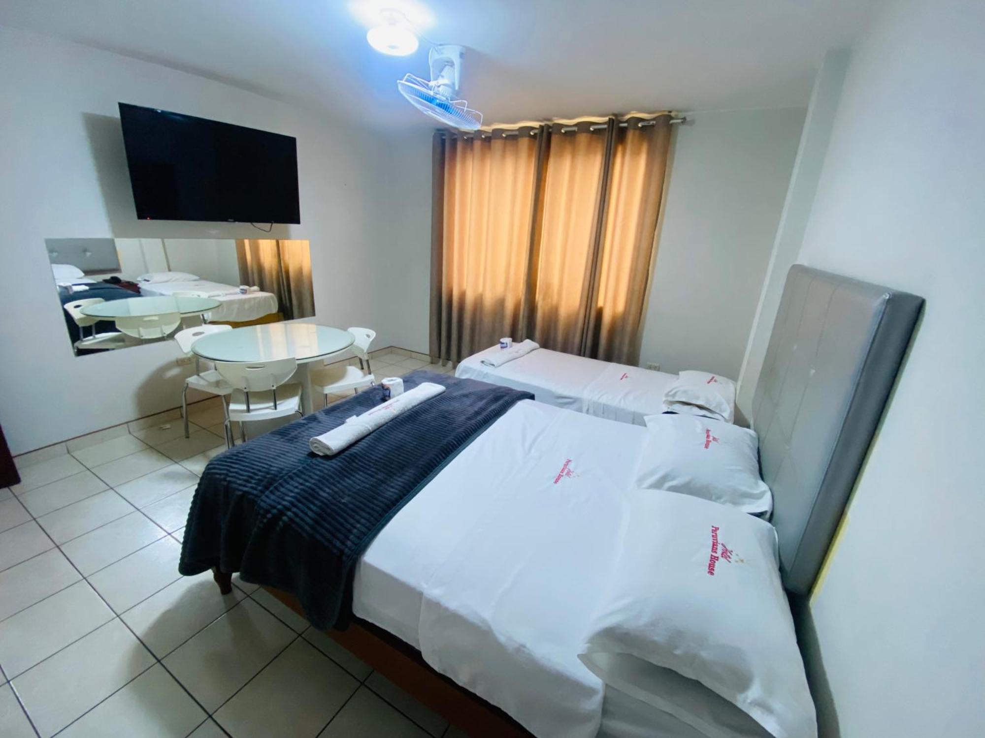 Hotel Peruvians House Callao ภายนอก รูปภาพ